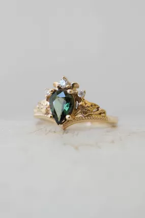 Custom request: Ariadne engagement ring with pear cut emerald and diamonds